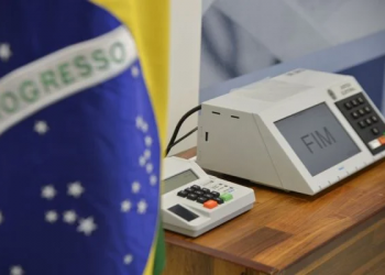 Solicitação do voto em trânsito pode ser feita até hoje (18)