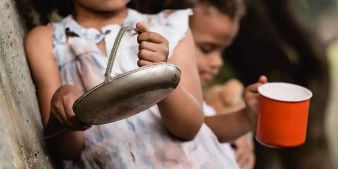 Fome e insegurança alimentar atingem metade dos lares com crianças no Norte e Nordeste