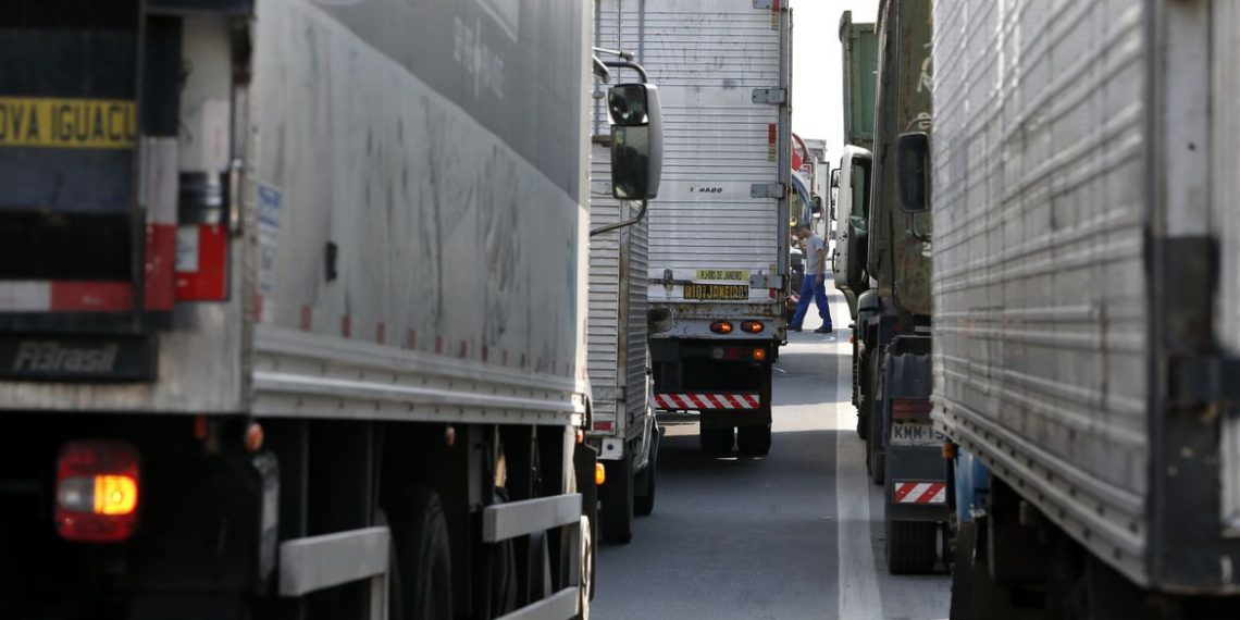 Prazo para autodeclaração de caminhoneiros é prorrogado para dia 12
