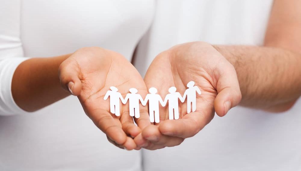 O assistente social, a garantia de direitos e o trabalho no terceiro setor