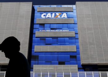 Caixa começa a pagar parcela de outubro do Auxílio Brasil