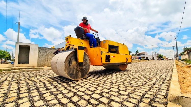 Parnamirim: Obras de pavimentação seguem em andamento na cidade