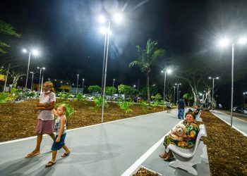 Natal: Moradores de Candelária têm nova Praça da Liberdade
