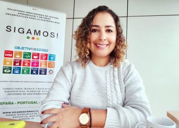 No Dia Internacional da Eliminação da Violência Contra a Mulher, brasileira lança campanha mundial de empoderamento e incentivo a mulheres empreendedoras