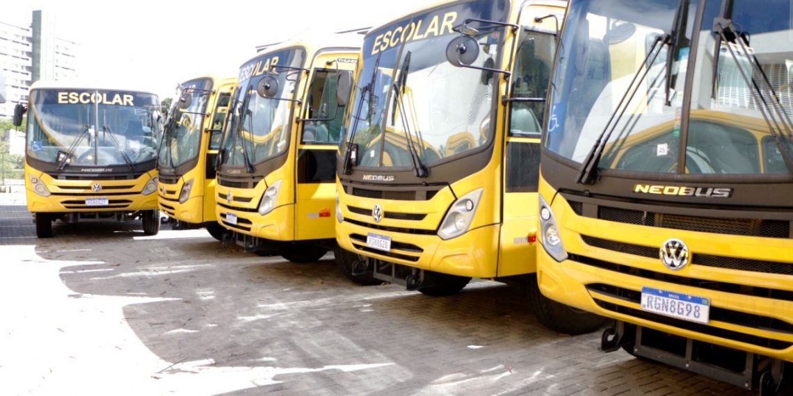 Governo do RN amplia frota do transporte escolar