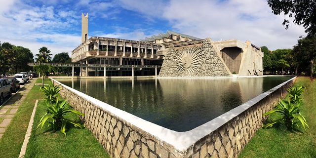 Universidades federais sofrem novo bloqueio orçamentário