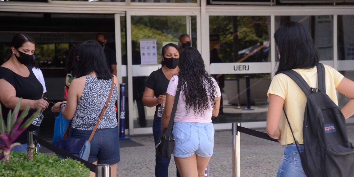 Enem 2022 mantém medidas de prevenção à covid-19