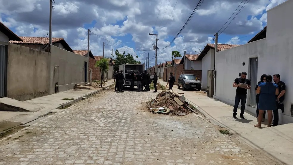 Homem é morto a tiro após discussão com vizinho sobre som alto em Mossoró, diz PM