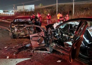 Um morre e outros quatro ficam feridos em colisão entre dois carros na BR-304
