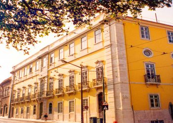 LAIS renova parceria com Universidade Aberta de Portugal