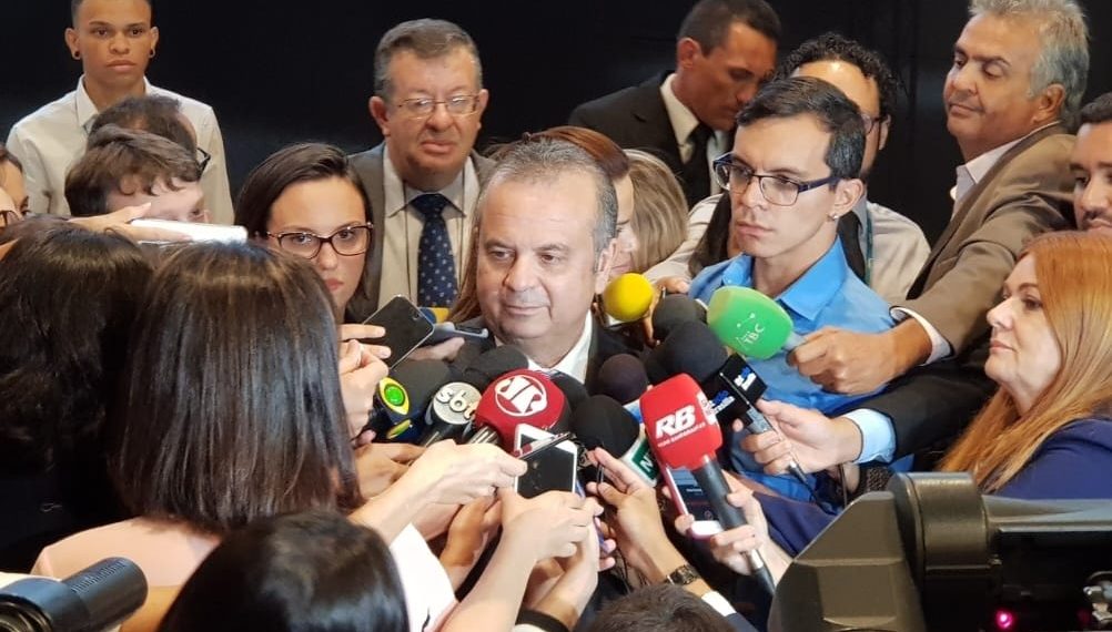 Por unanimidade, TRE rejeita ação de Carlos Eduardo contra Rogério Marinho