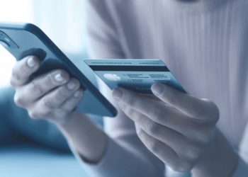 Cartão de crédito nem sempre é o vilão