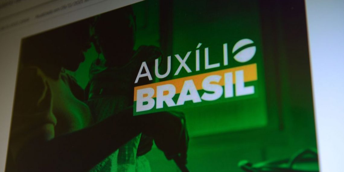 Caixa paga Auxílio Brasil a beneficiários de NIS de final 7