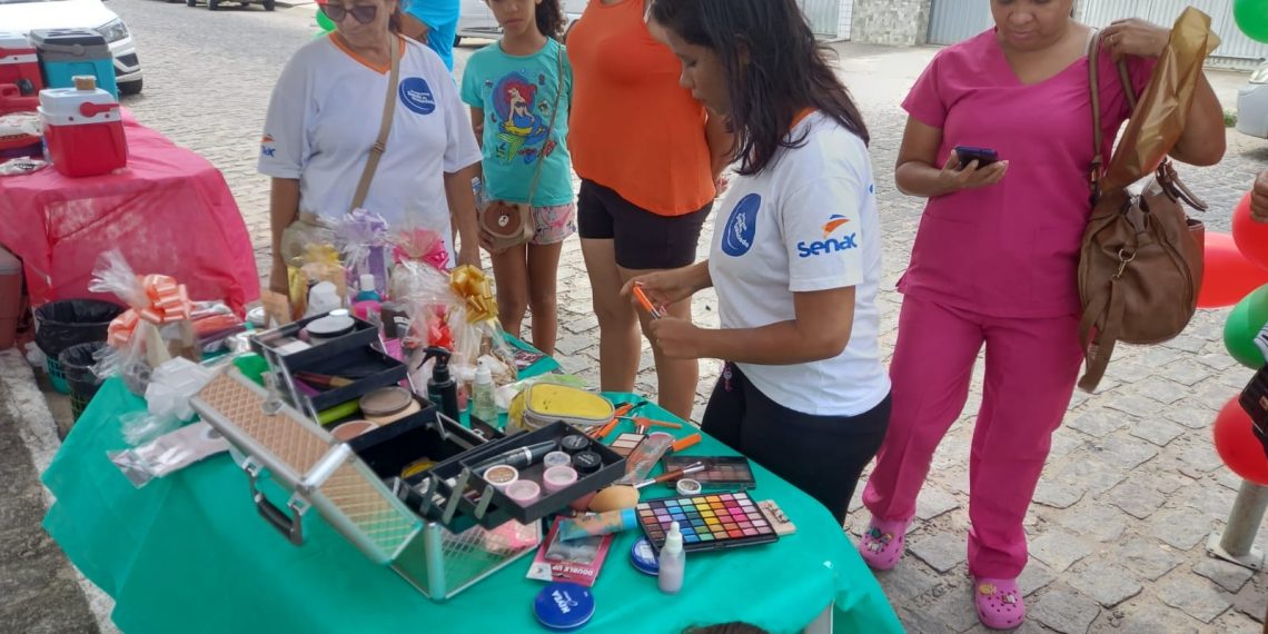 Parnamirim: SEMAS finaliza curso de Vendas com Feira de Empreendedorismo