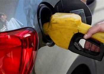 Petrobras anuncia aumento de 7,5% da gasolina para distribuidoras