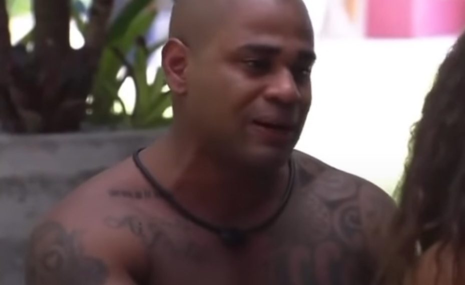 Profissionais de enfermagem criticam fala do BBB23 Fred Nicácio