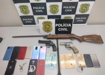 Quatro pessoas são presas suspeitas de roubo de imóveis no interior do RN