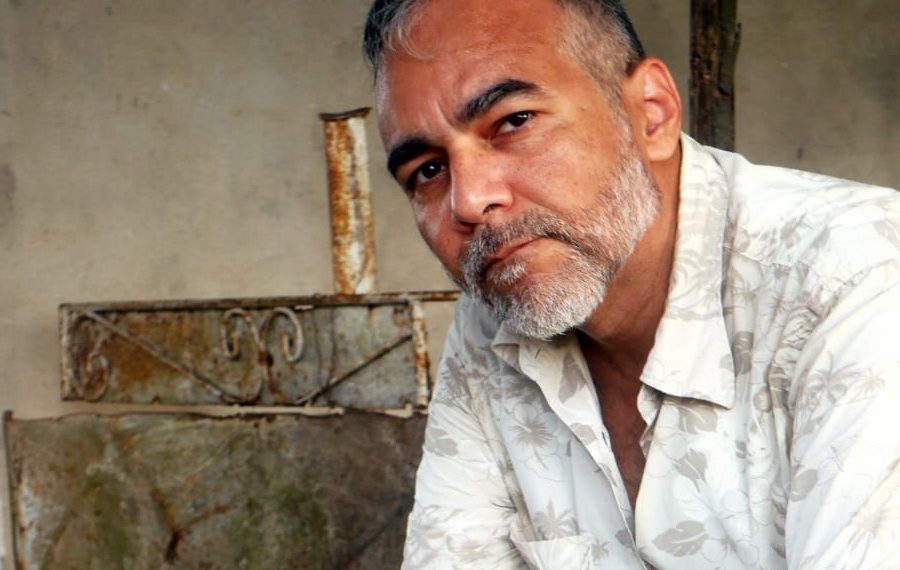 Ficção e memória se fundem em ‘A Calçada’, novo livro de contos de William Eloi