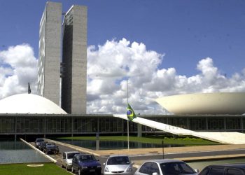 Comando de comissões e reforma tributária movimentam Congresso