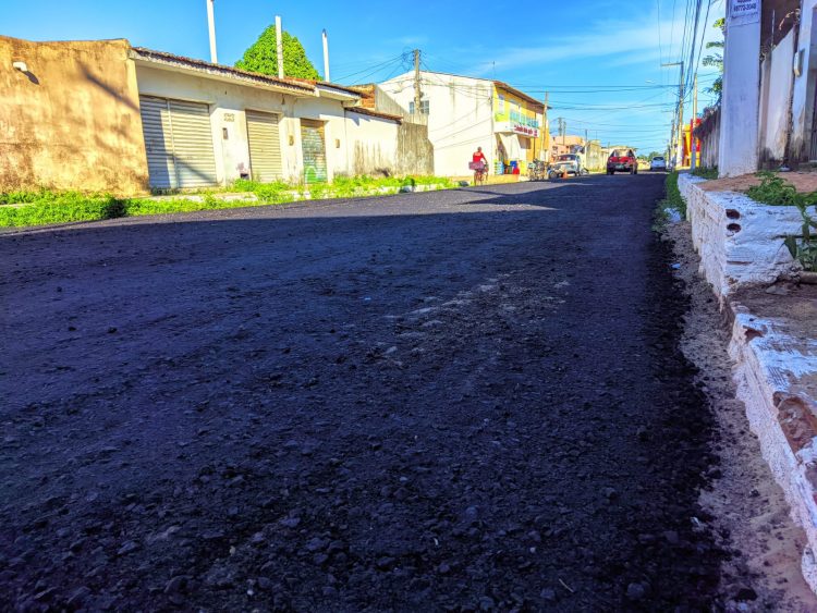 Parnamirim inicia obras de capeamento asfáltico no Parque Industrial