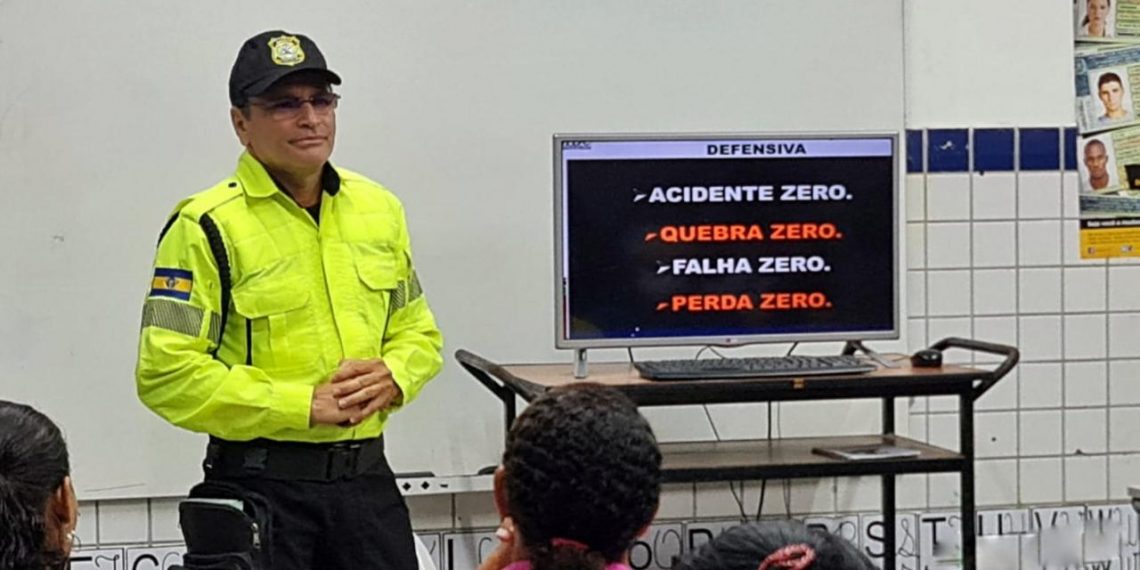 Parnamirim é pioneira em educação no trânsito adaptada à EJA