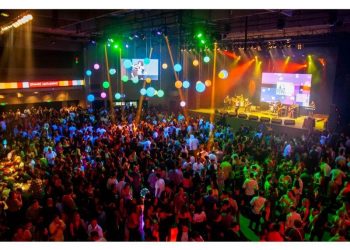 Como as empresas podem se destacar nos eventos corporativos?