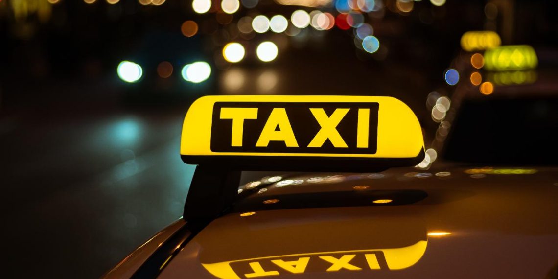 Táxis autorizados a circular com o serviço de lotação em Parnamirim