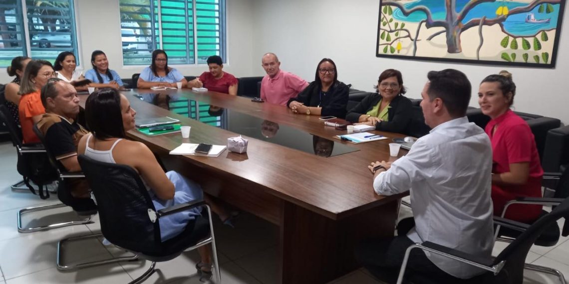 Parnamirim: diretores dos CRAS participam de reunião do Plano Local de Habitação