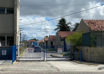 Criança de 4 anos é encontrada morta dentro de carro na Grande Natal