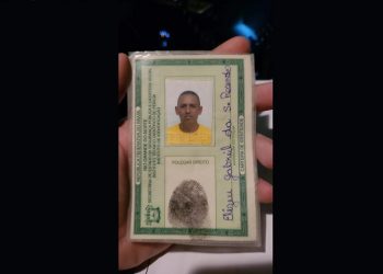 Homem é morto a tiros dentro de carro na Zona Norte de Natal