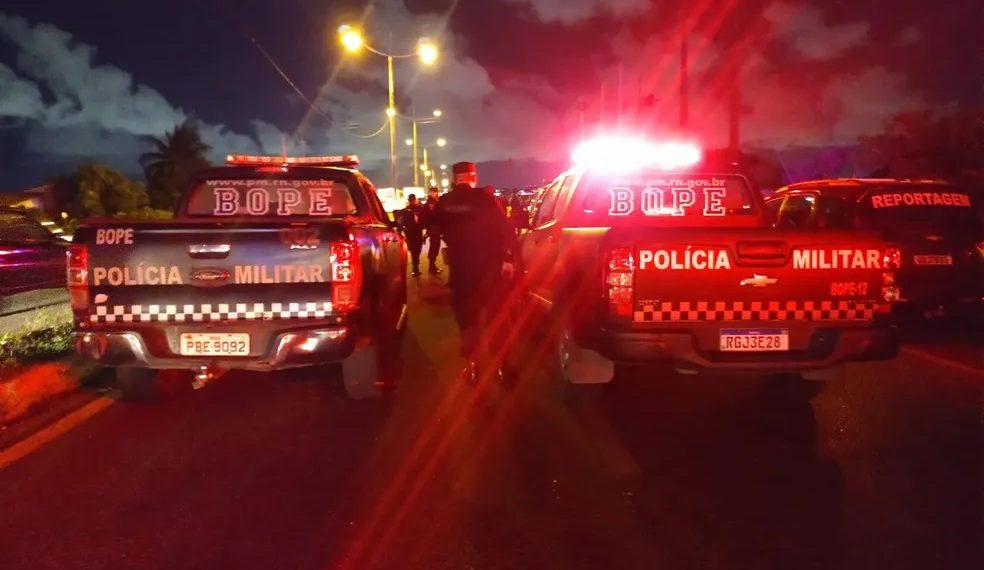 Bomba explode na Ponte de Igapó e trecho é interditado, diz PM