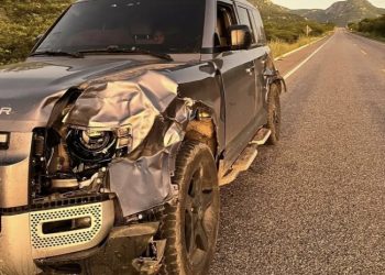 Cantora Taty Girl e equipe se envolvem em acidente na BR-226, no interior do RN