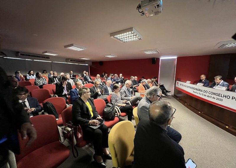 Universidades demandam urgência na definição de orçamento