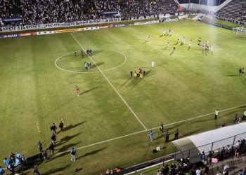 Problema na iluminação do Frasqueirão suspende Clássico-Rei entre ABC e América