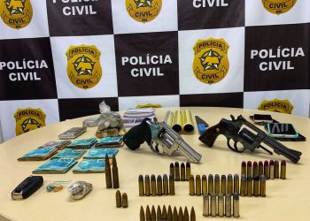 Polícia Civil prende pai e filho por tráfico de drogas na Zona Oeste de Natal