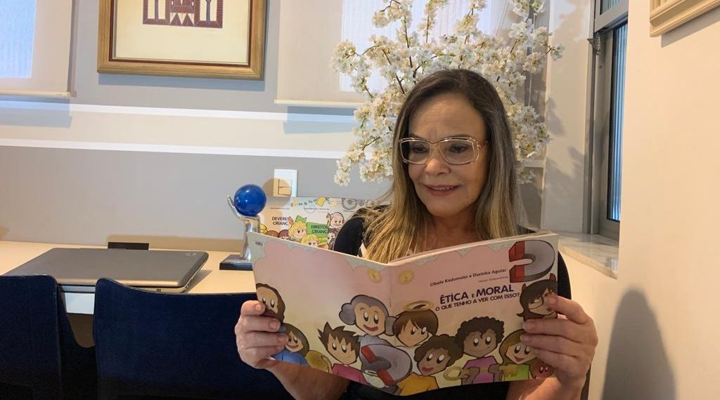 Escritora cria série guardiões da Saúde para falar sobre dengue, zica, chikungunya, febre amarela e outras doenças