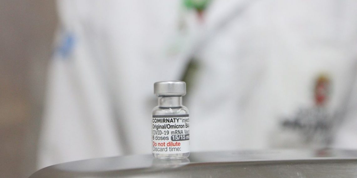 Covid-19: 13,5 milhões de pessoas já foram imunizadas com a bivalente