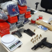 Operação na Grande Natal resulta em apreensão de 25 kg de crack, duas pistolas e morte de suspeito.