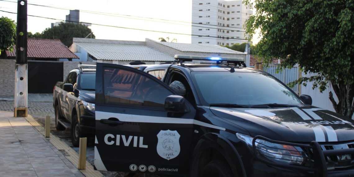Polícia Civil prende homem por estelionato; mulher é presa por receptação