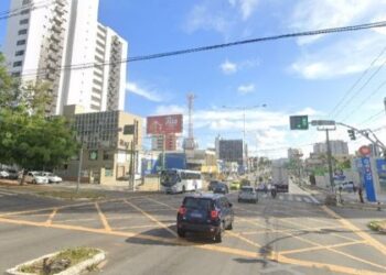 Empresa desiste de construir trincheira na Alexandrino de Alencar