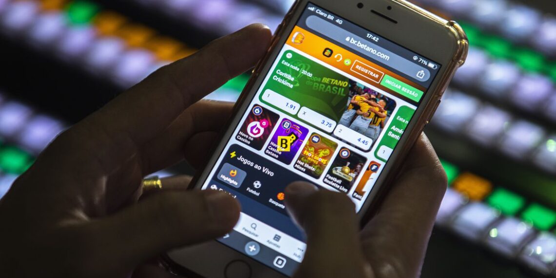 Futebol: TJ-GO torna réus sete jogadores por manipulação de resultados