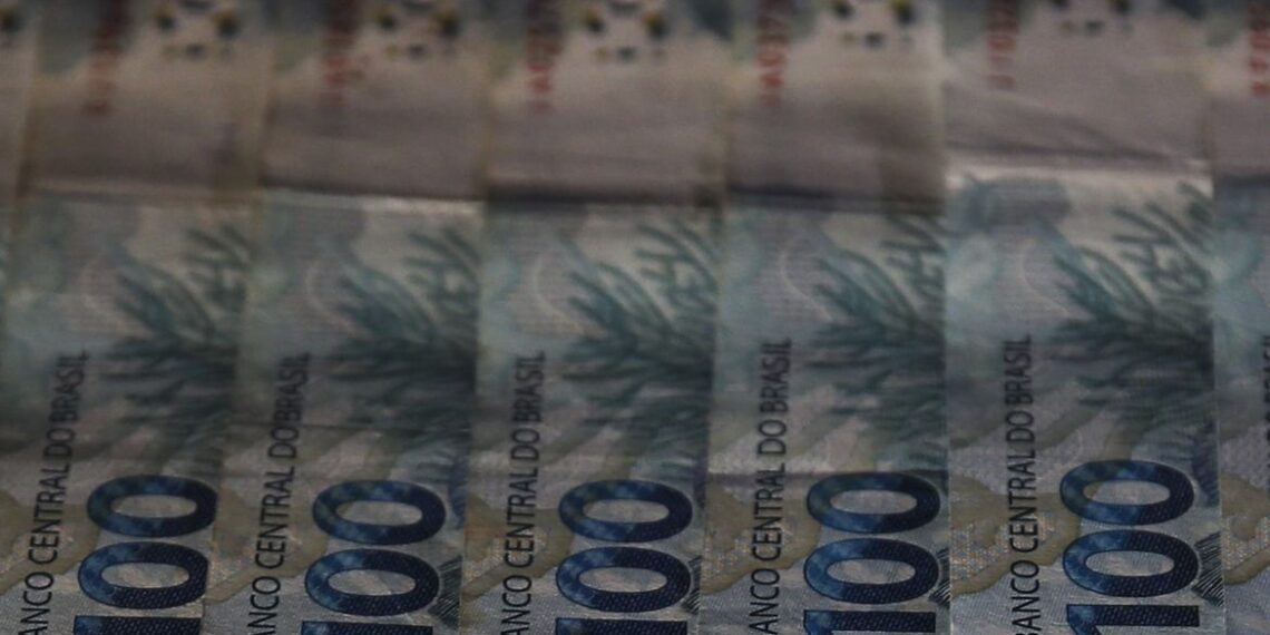 Mercado reduz previsão da inflação de 4,9% para 4,84% este ano