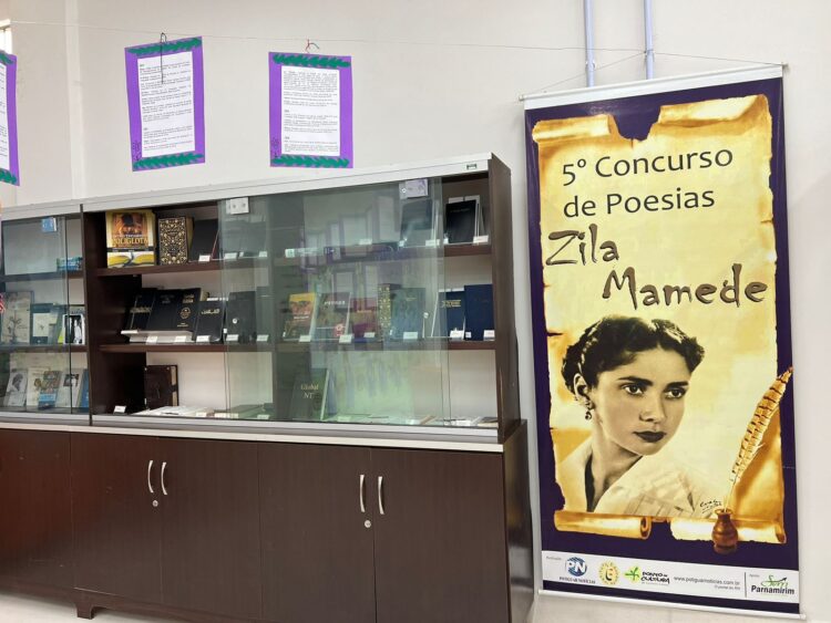Biblioteca Municipal de Parnamirim recebe exposição em homenagem aos 95 anos de Zila Mamede