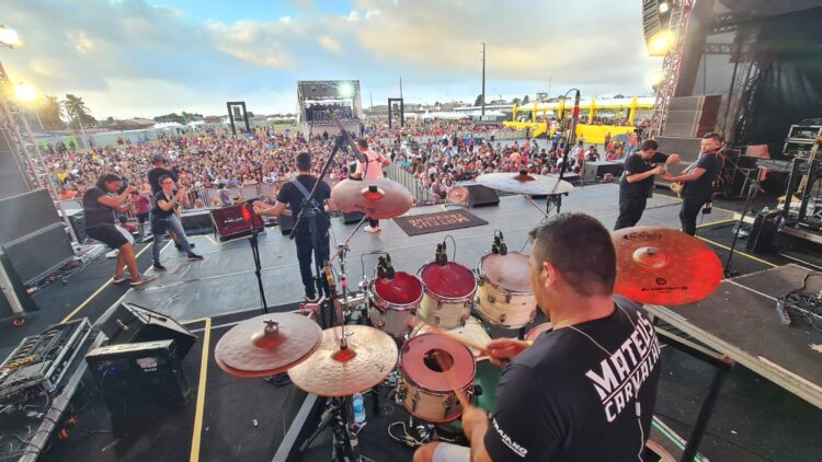 Abertura da Festa do Sabugo leva multidão à Praça de Eventos, na Cohabinal