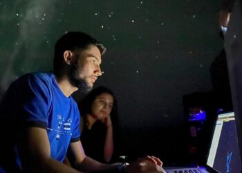 Encontro dos astros – Projeto Barca dos Céus programa evento para observação coletiva do eclipse anelar do sol