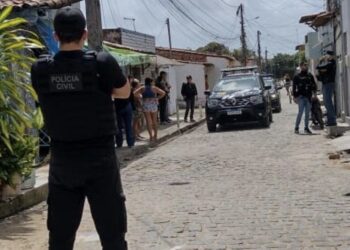 Polícia Civil prende dois homens por homicídio em Felipe Camarão