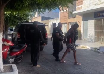Polícia Civil prende casal com mandados de prisão pendentes de cumprimento em Areia Branca