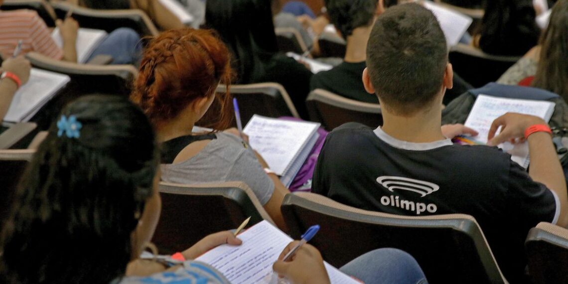 Aulões de revisão do Enem marcam o fim de semana em Natal e Mossoró