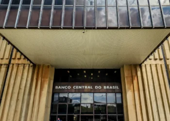 Mercado reduz previsão da inflação de 4,59% para 4,55% este ano