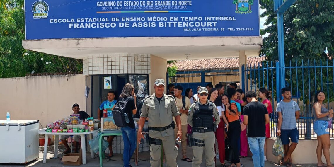 SESED repete esquema de segurança com 700 PMs para o segundo domingo de ENEM no RN